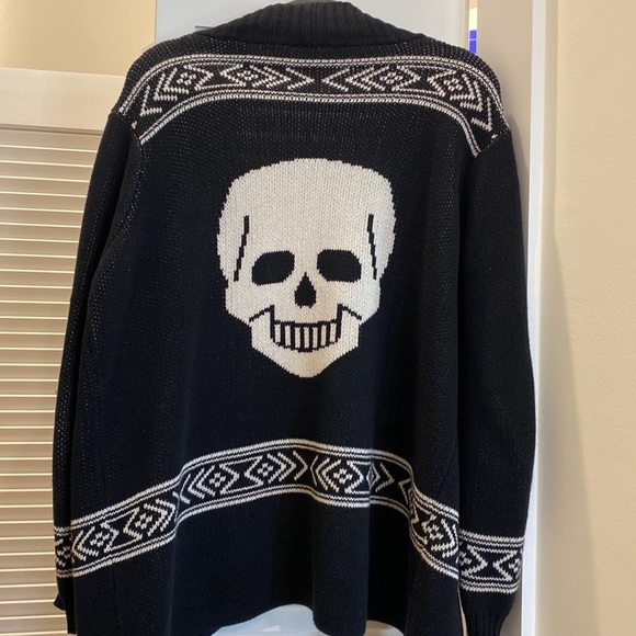 Modcloth Skull Cardigan Size Small 